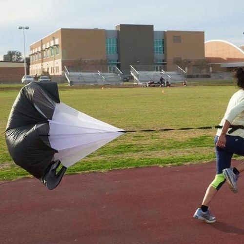 Running Parachute – Speed & Resistance Training for Sprint Athletes